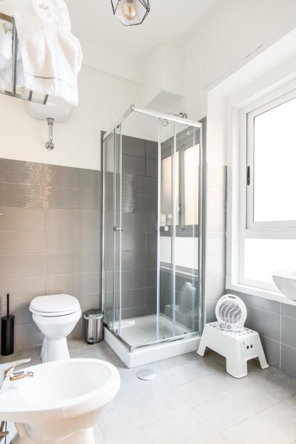 Borgo Santa Lucia B&B 나폴리 외부 사진